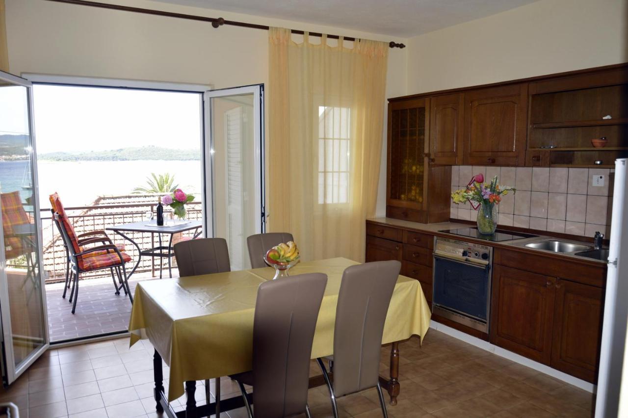 Apartments By The Sea Orebic, Peljesac - 269 외부 사진